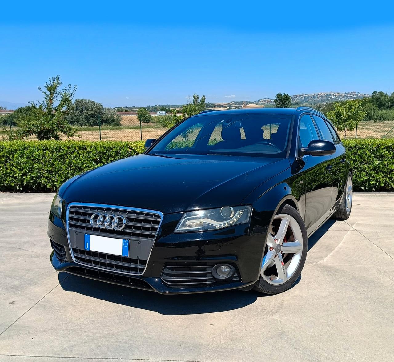 Audi A4 Avant S-Line 2.0 TDI 143CV F.AP.