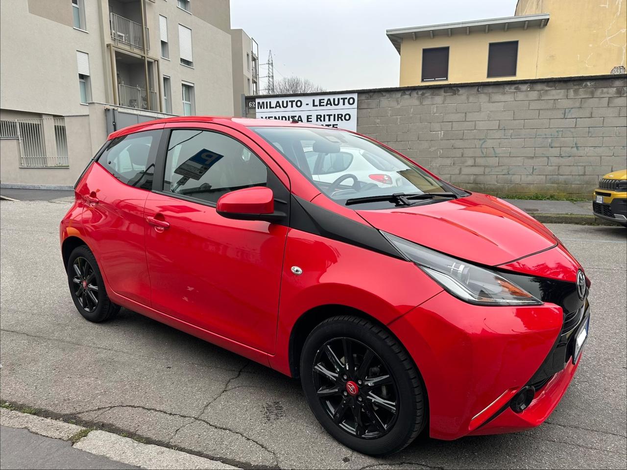 Toyota Aygo 1.0 VVT-i 69 CV 5 TSS MMT
