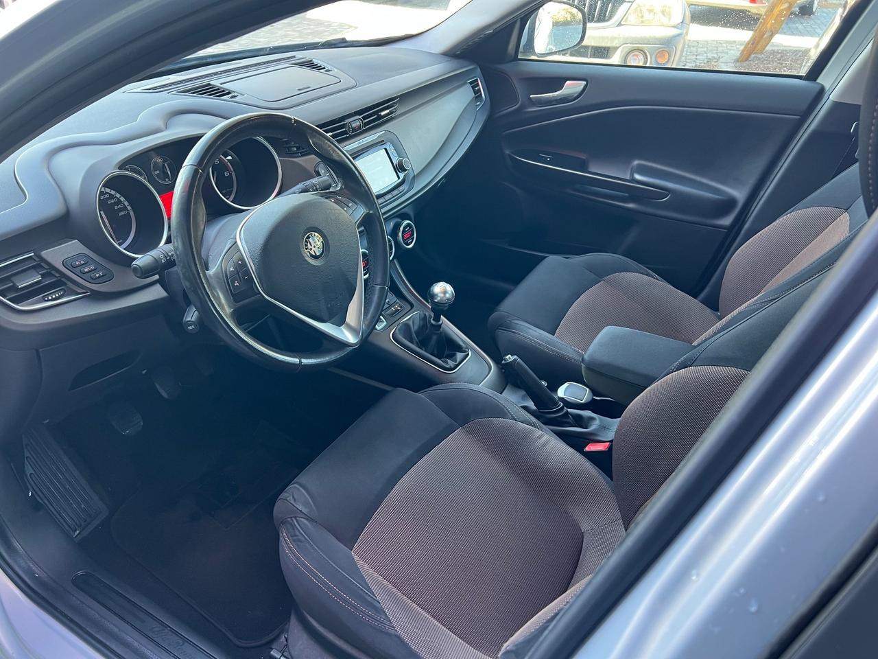 Alfa Romeo Giulietta 2.0 JTDm-2 150 CV