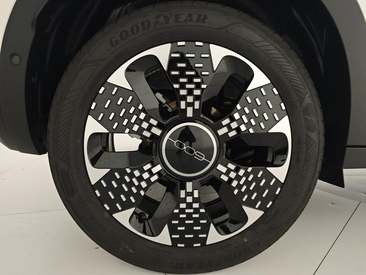 Fiat 600 Hybrid 100 CV DCT MHEV La Prima