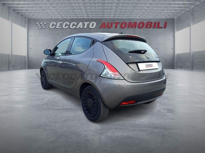 Lancia Ypsilon III 2021 1.0 firefly hybrid Silver s&s 70cv 5p.ti