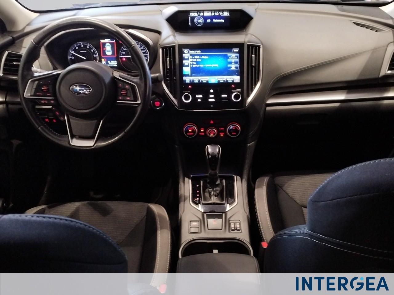 SUBARU Impreza 1.6i Style navi lineartronic