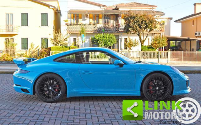 PORSCHE 911 3.0 Carrera 4 GTS Coupé