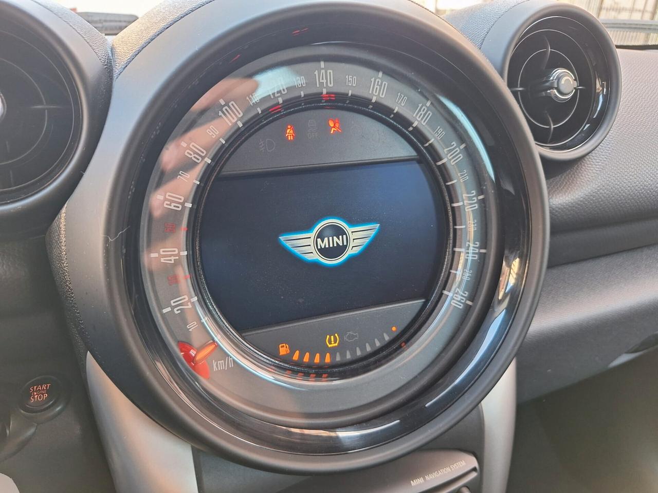 Mini Cooper D Countryman 1.6