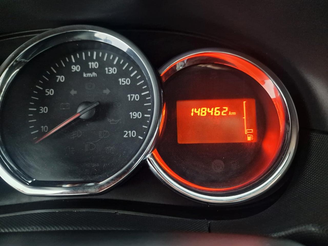 Dacia Duster 1.5 dCi 110CV. 4x4 con Gancio Traino Lauréate