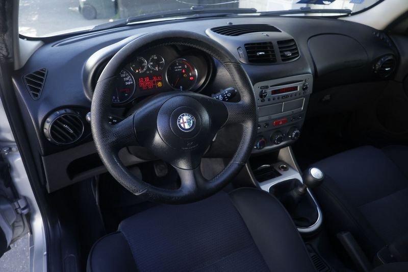 Alfa Romeo 147 Alfa Romeo 147 1.9 JTD (120) 3 porte Exclusive 88KW ANNO 2007