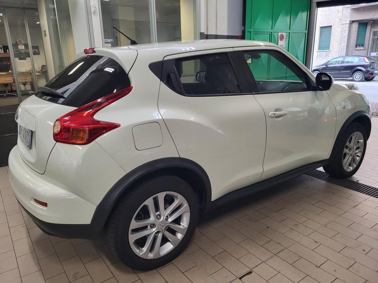 Nissan Juke 1.6 DIG-T 190 MCVT 4WD Tekna PREZZO REALE!! UNICO PROPRIETARIO!! CRONOLOGIA TAGLIANDI!!