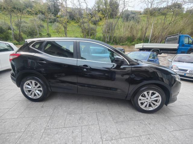 NISSAN Qashqai 1.5 dCi Bus. 110cv_NAVY+TELECAMERA