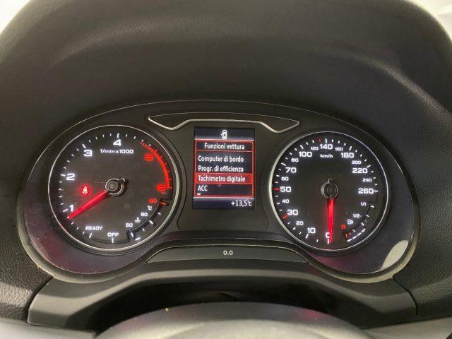 AUDI Q2 30 TDI Admired + Fari Full Led + Navigatore