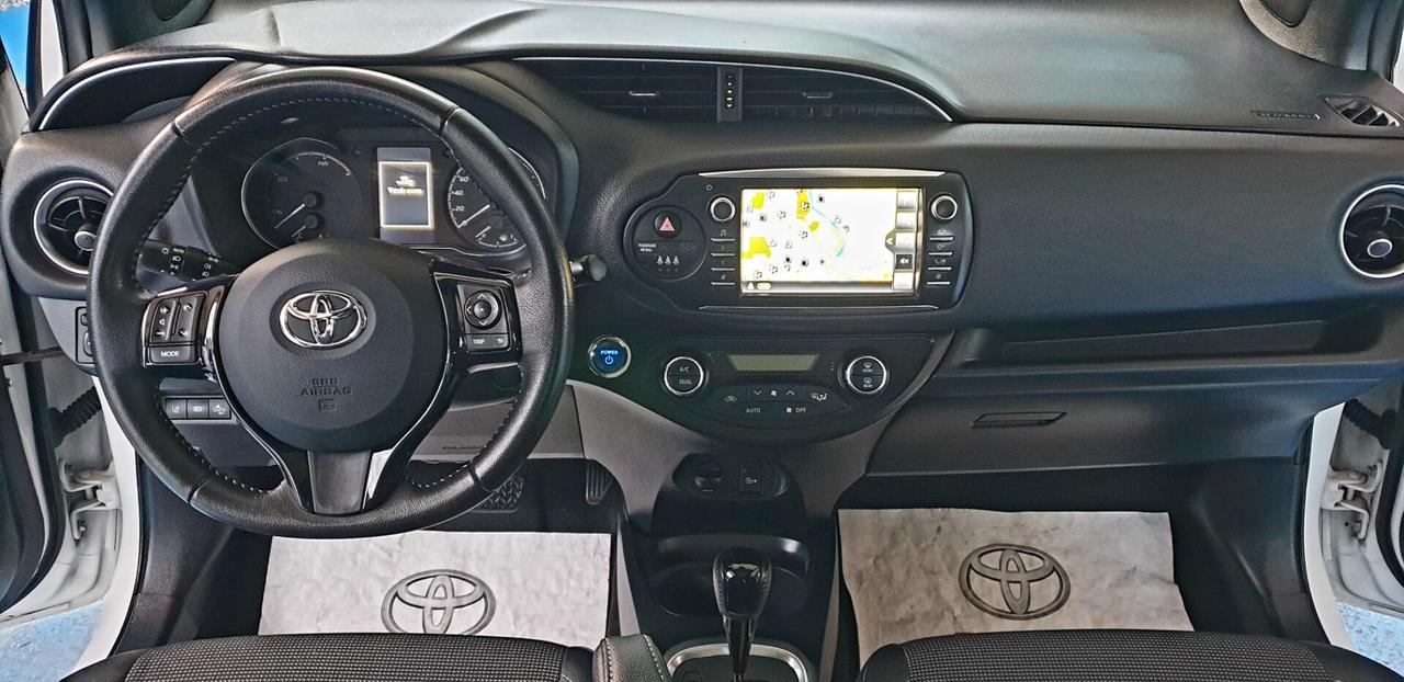 TOYOTA YARIS 1.5 BENZINA/HYBRID FULL OPTIONALKM71 MILA