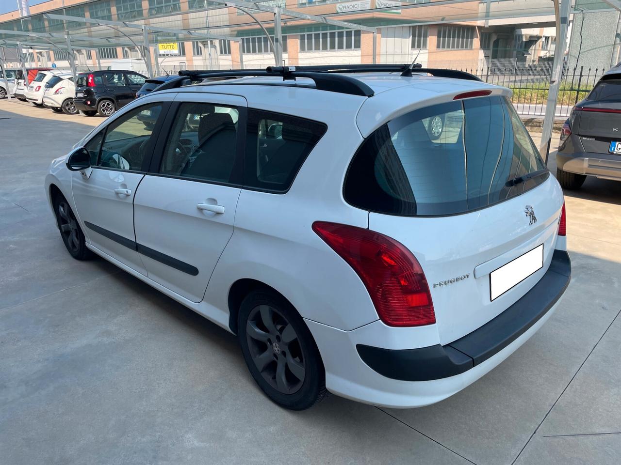 Peugeot 308 1.6 8V e-HDi 112CV