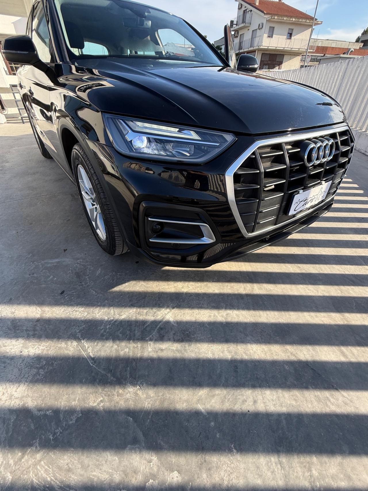 Audi Q5 30 TDI S tronic line plus