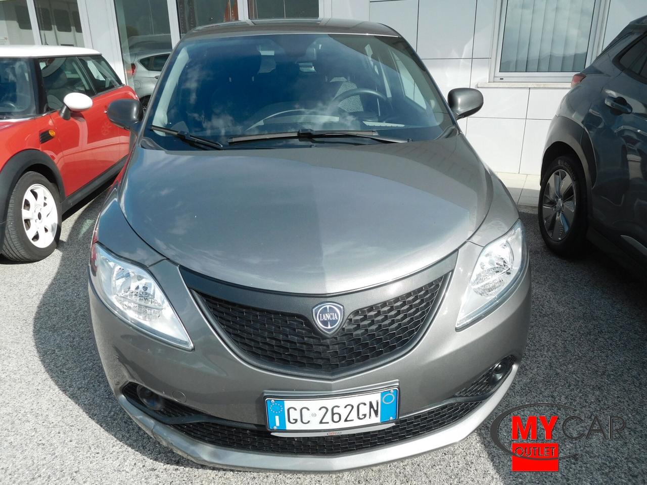 Lancia Ypsilon 1.2 69 CV 5 porte S&S Elefantino Blu