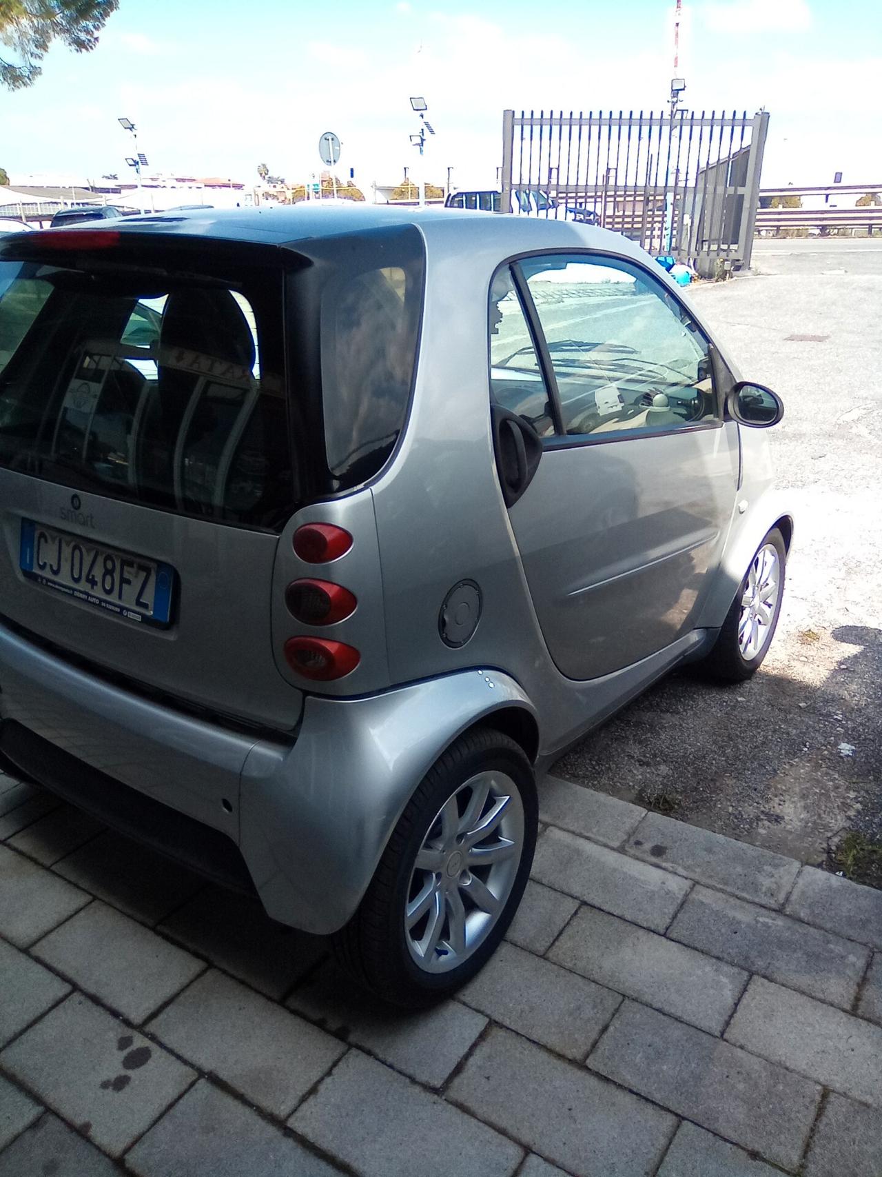 Smart ForTwo 800 coupé passion cdi