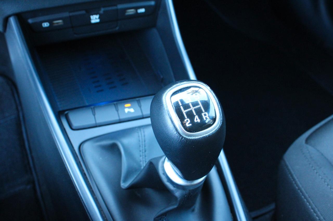 Hyundai Bayon 1.2 MPI MT XLine