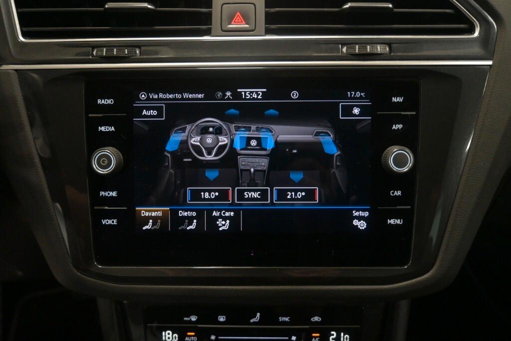 VOLKSWAGEN TIGUAN 2.0 TDI 150CV DSG SCR LIFE ( FARI LED - CLIMA TRIZONA - ADAPTIVE CRUISE - NAVI - APP CONNECT - PARK PILOT )