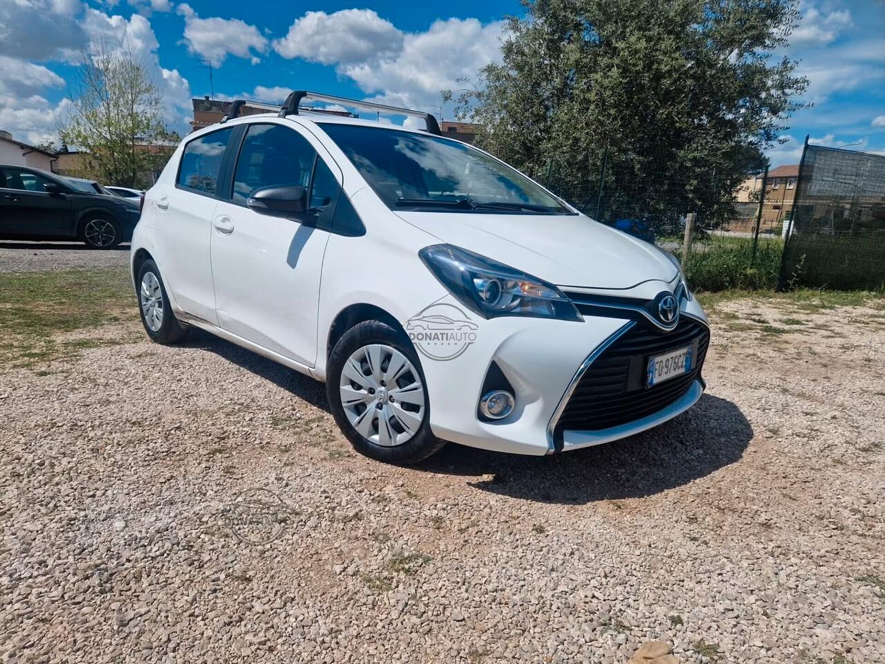 Toyota Yaris 1.5 Hybrid 5 porte AUTOCARRO 2 POSTI