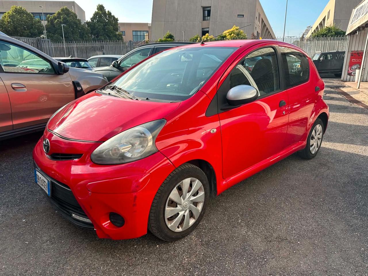 Toyota Aygo 1.0 12V VVT-i 5 porte Active Connect