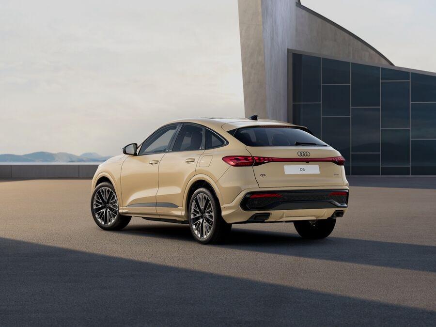 AUDI Audi Q5 Sportback S line edition e-hybrid quattro 220 kW S tronic