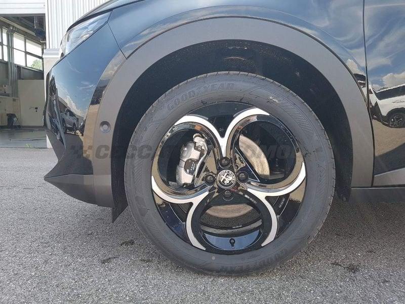Alfa Romeo Junior Junior 1.2 ibrida Speciale 145cv edct6
