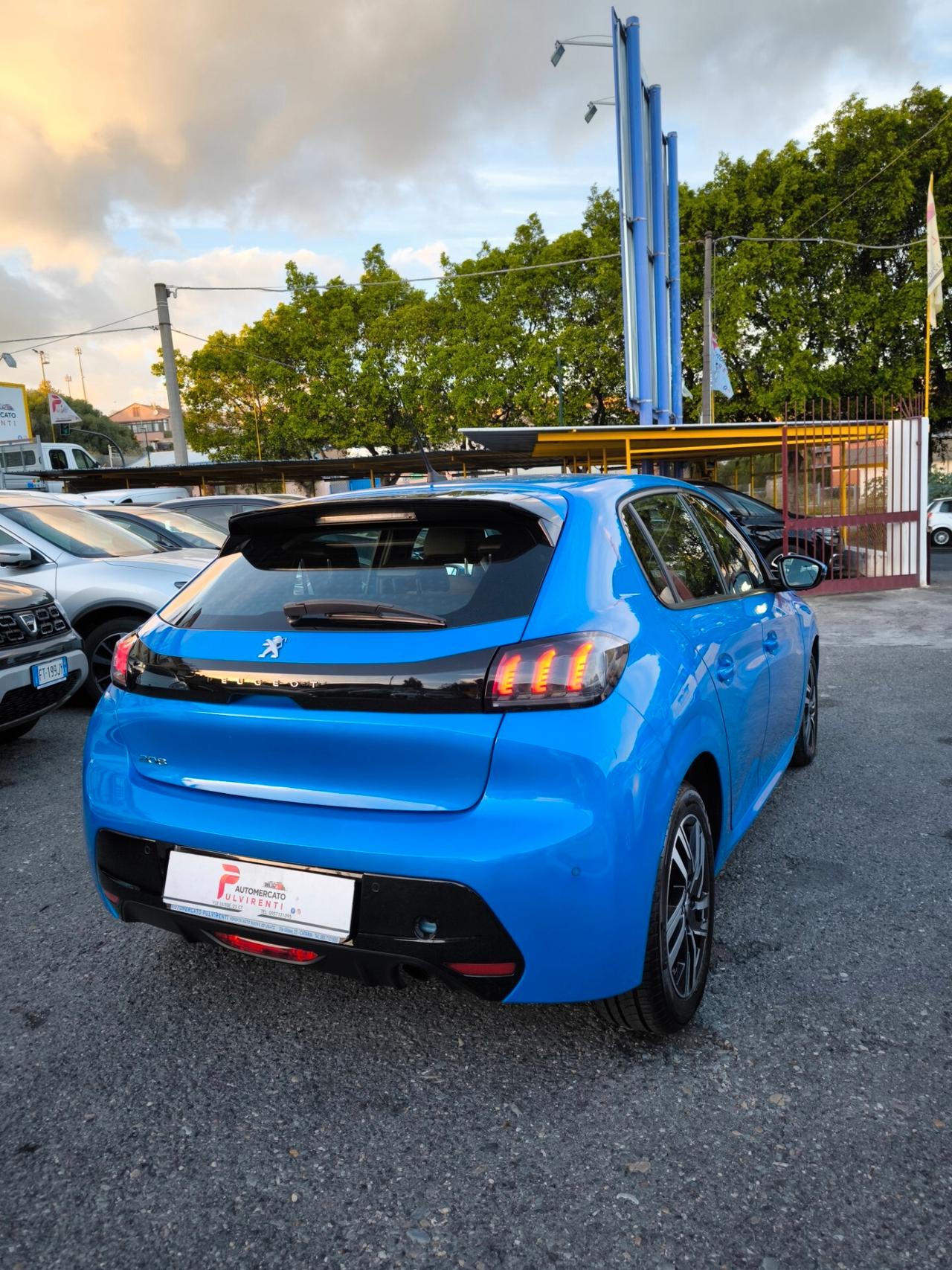 Peugeot 208 BlueHDi 100 Stop&Start 5 porte Allure
