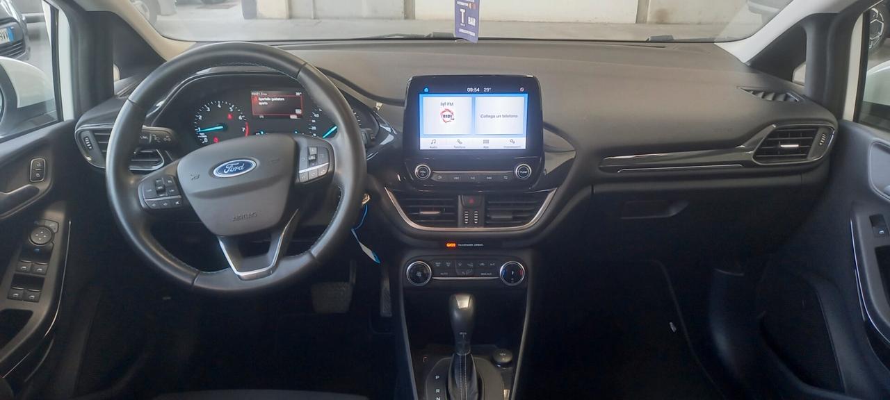Ford Fiesta 1.0 Ecoboost Hybrid Active cross