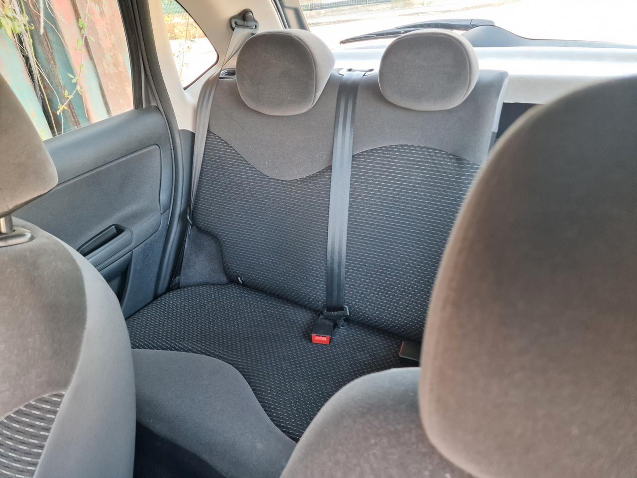 Citroen C3 1.1 airdream 28000 km