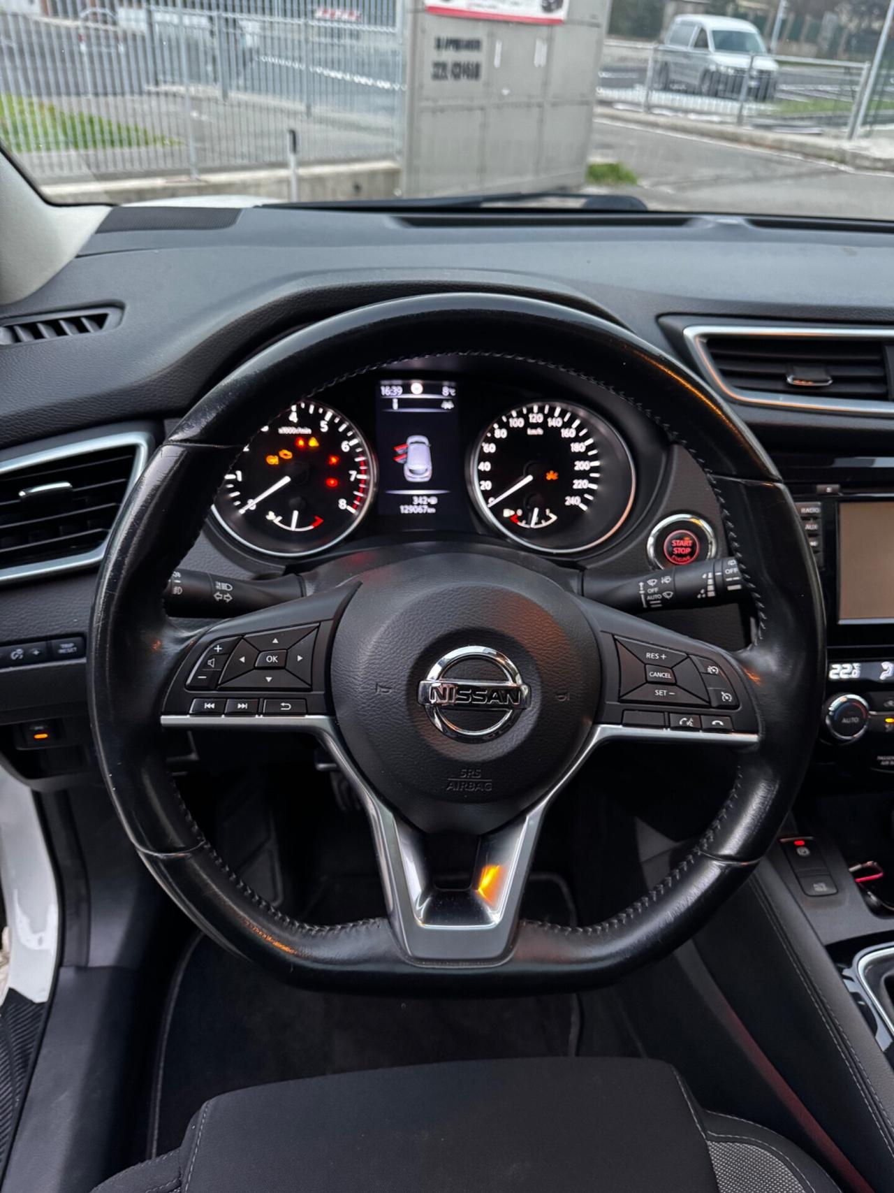 Nissan Qashqai 1.2 DIG-T N-Connecta