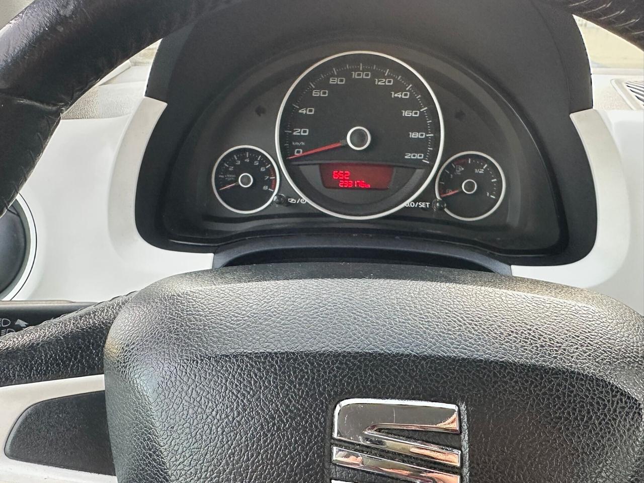 Seat Mii 1.0 68 CV 5 porte Chic Ecofuel