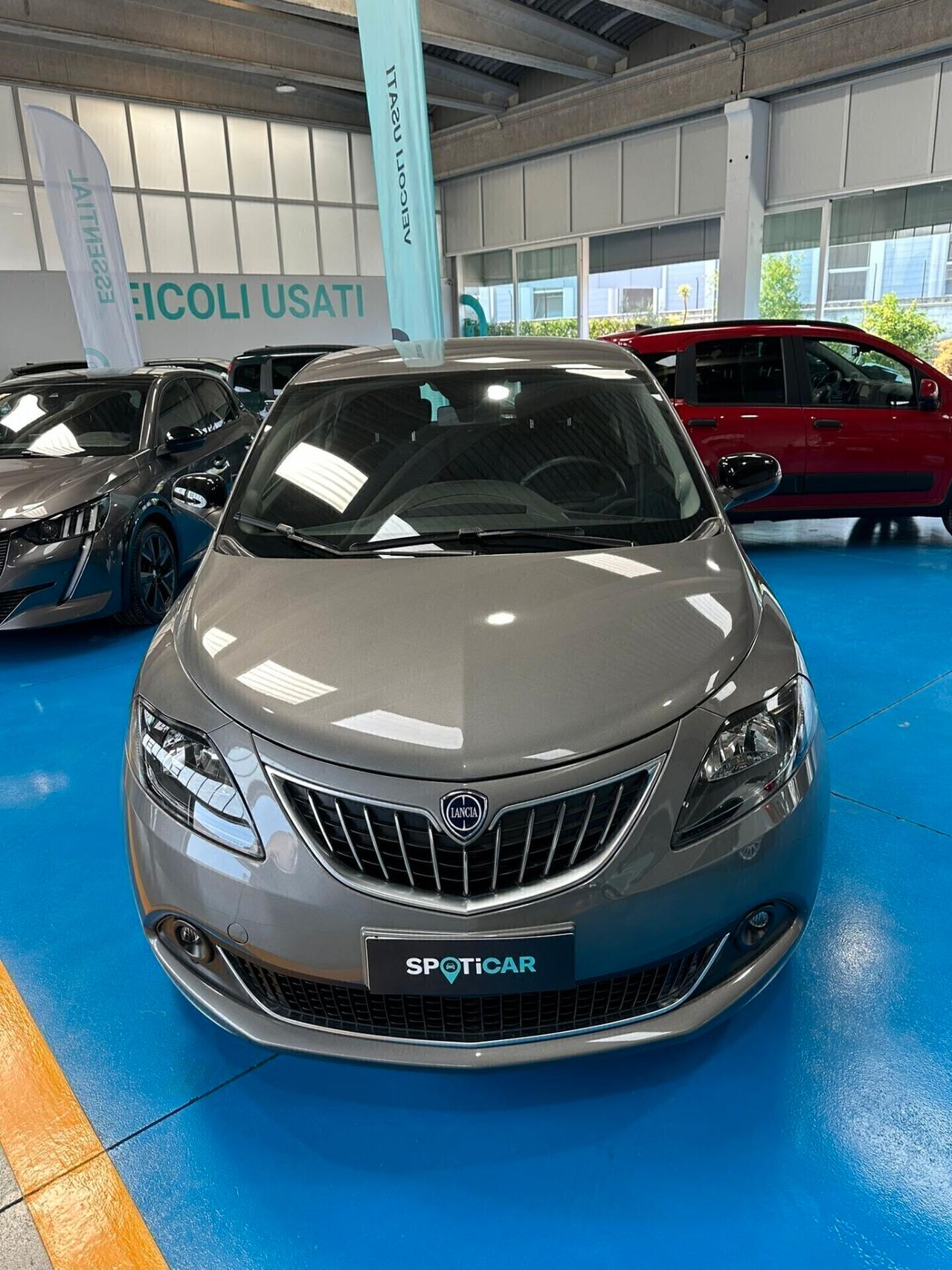 Lancia Ypsilon 1.0 2024 Hybrid Platino km aziendale