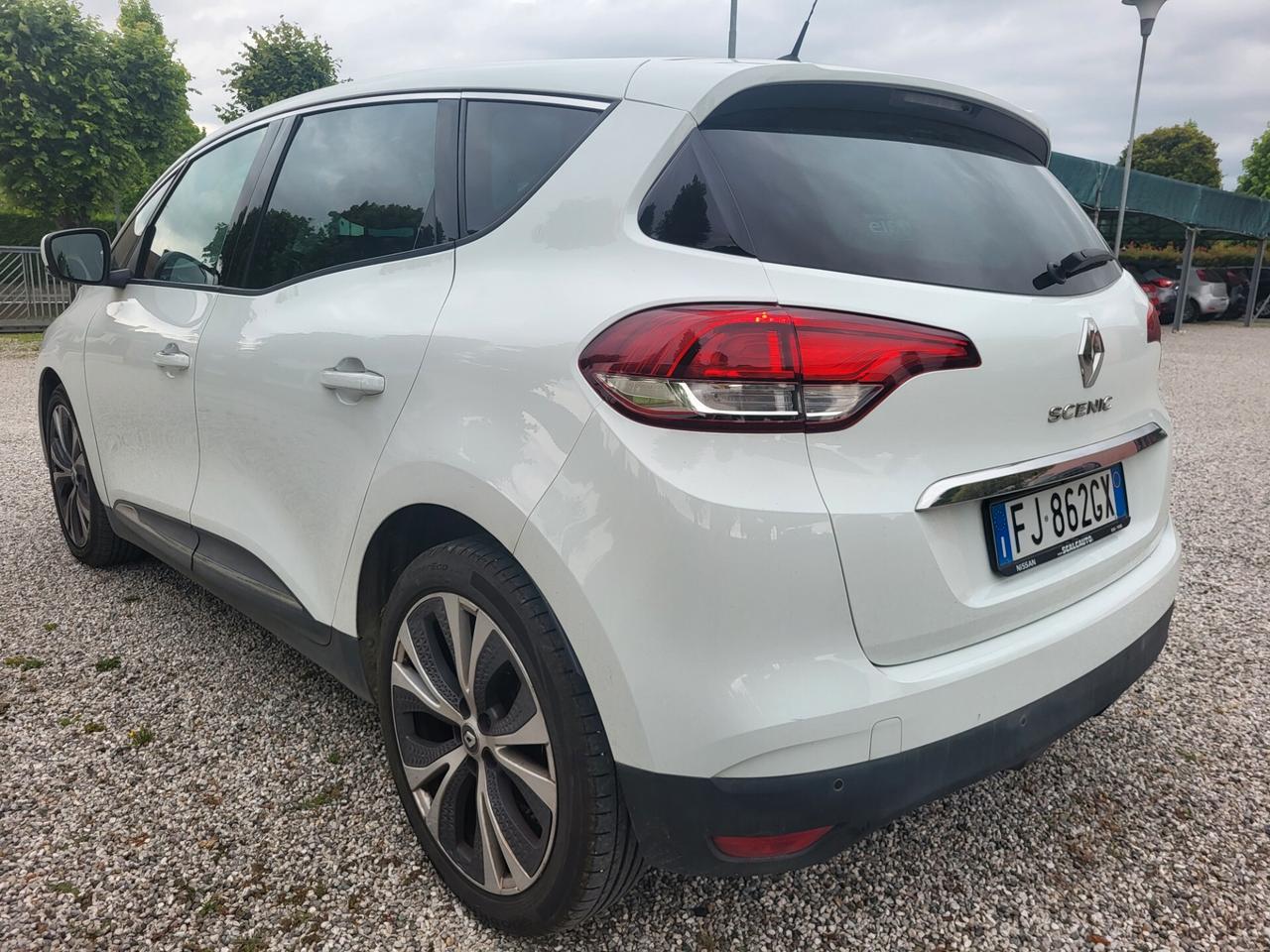 Renault Scenic Scénic dCi 8V 110 CV EDC Energy Bose