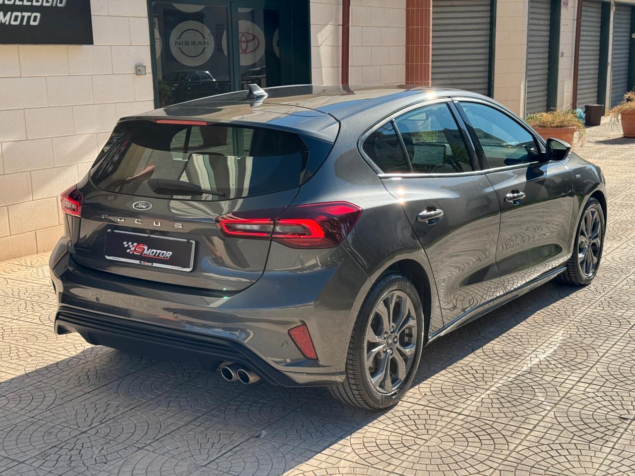 FORD FOCUS 1.5 ECOBLUE 120CV ST LINE AUTOMATICA