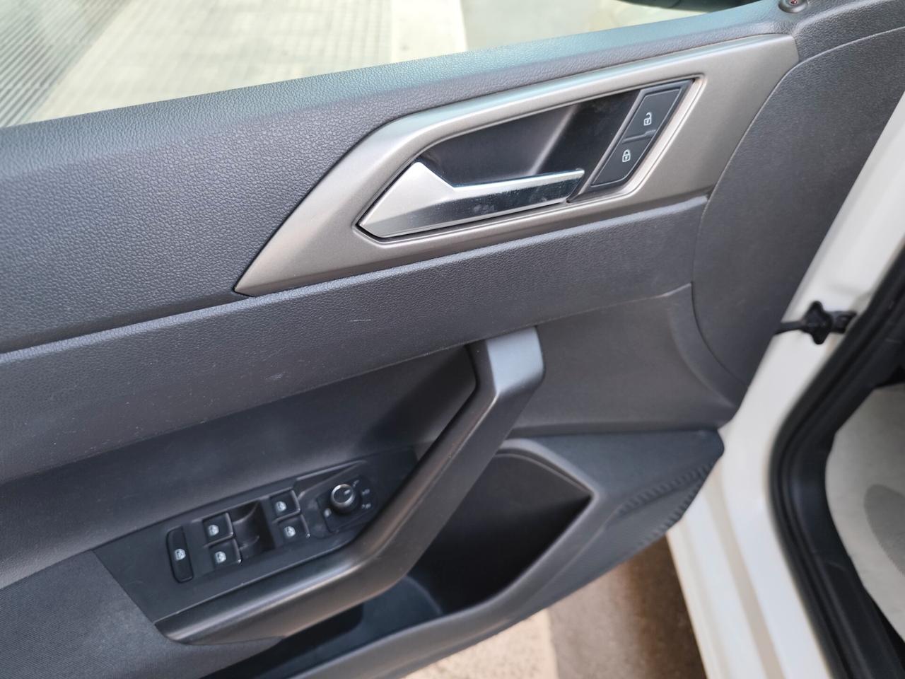 Volkswagen Polo 1.0 MPI 75CV Comfortline BlueMotion Technology