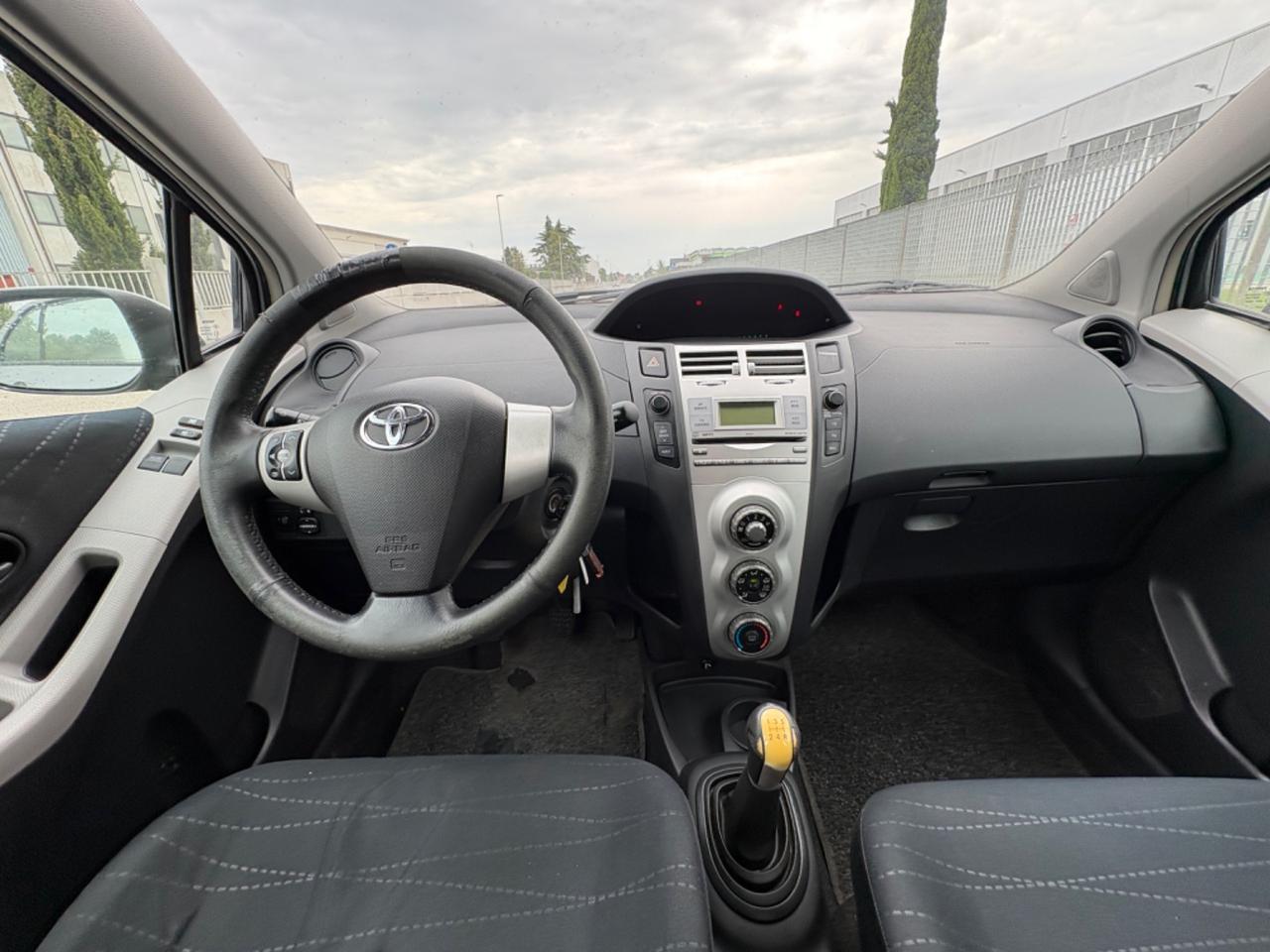 Toyota Yaris 1.0 5 porte 2007 Ok per neopatentati