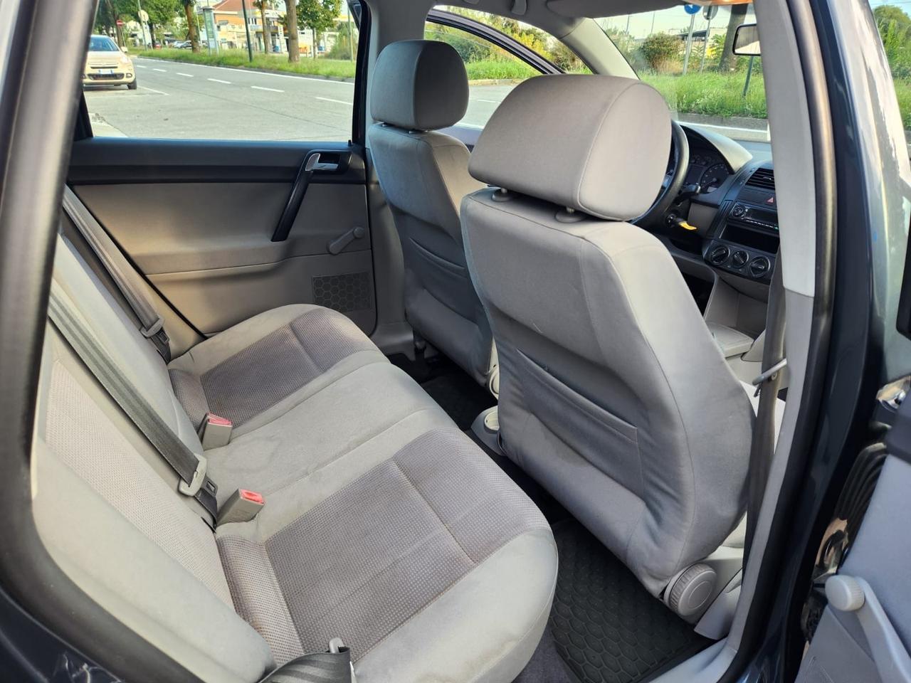 Volkswagen Polo 1.4/75CV 16V