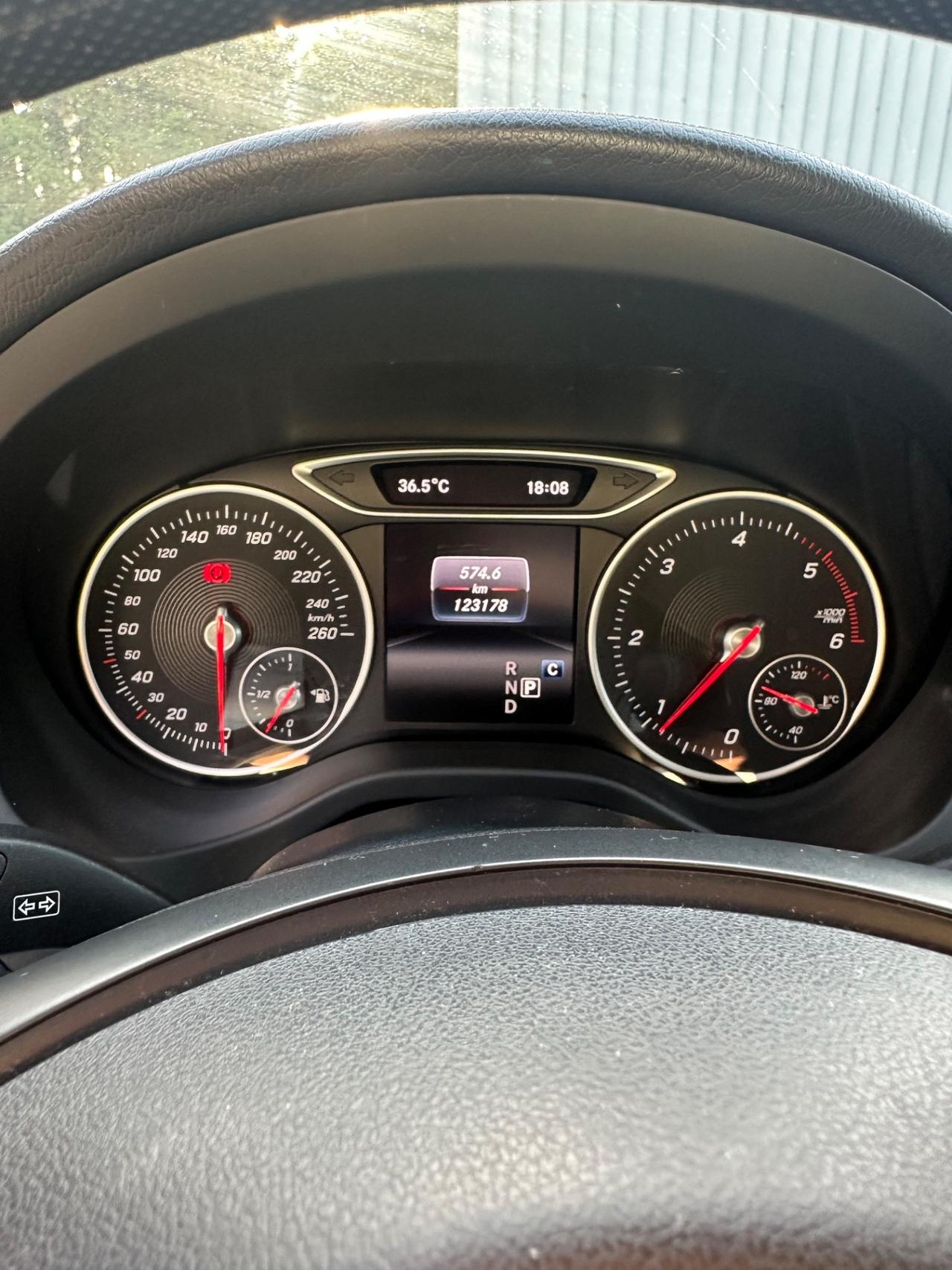 Mercedes-benz A 160 d Automatic Premium