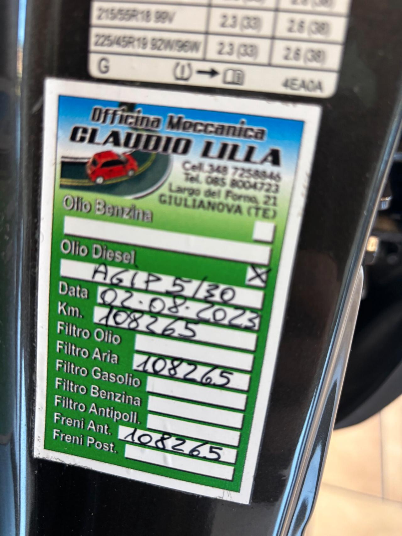 Nissan Qashqai 1.5 dci Tekna 110cv E6*NEOPATENTATI