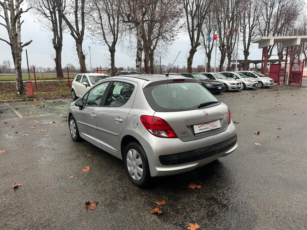 Peugeot 207 Plus 1.4 8V 75CV 5p. ECO GPL