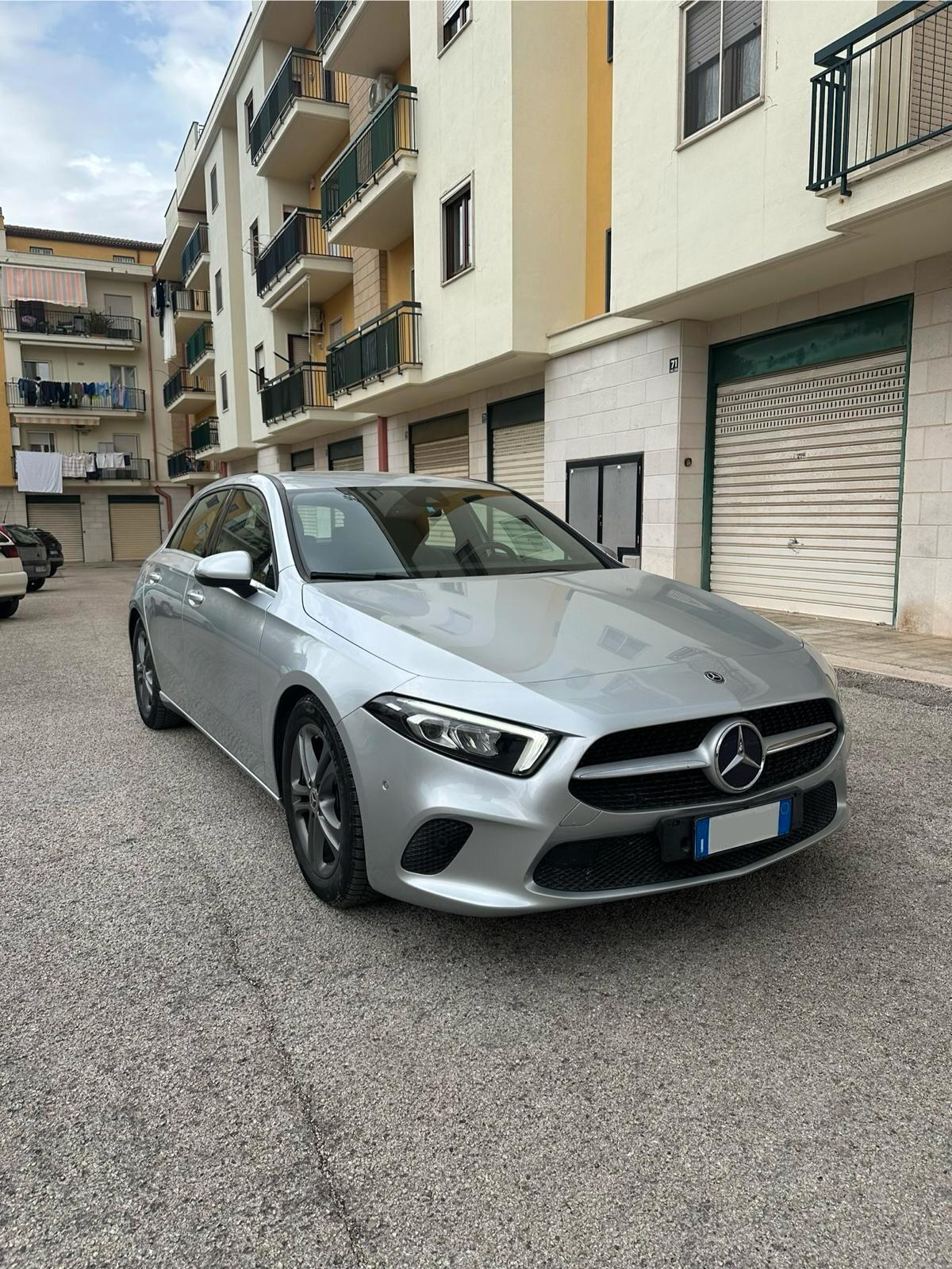 Mercedes-benz A 180 d Automatic Business Extra