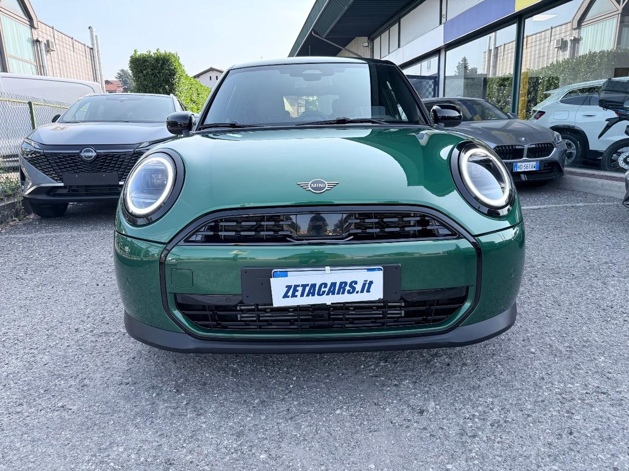 Mini Cooper 5 Porte C Favoured 1.5 Auto Favoured