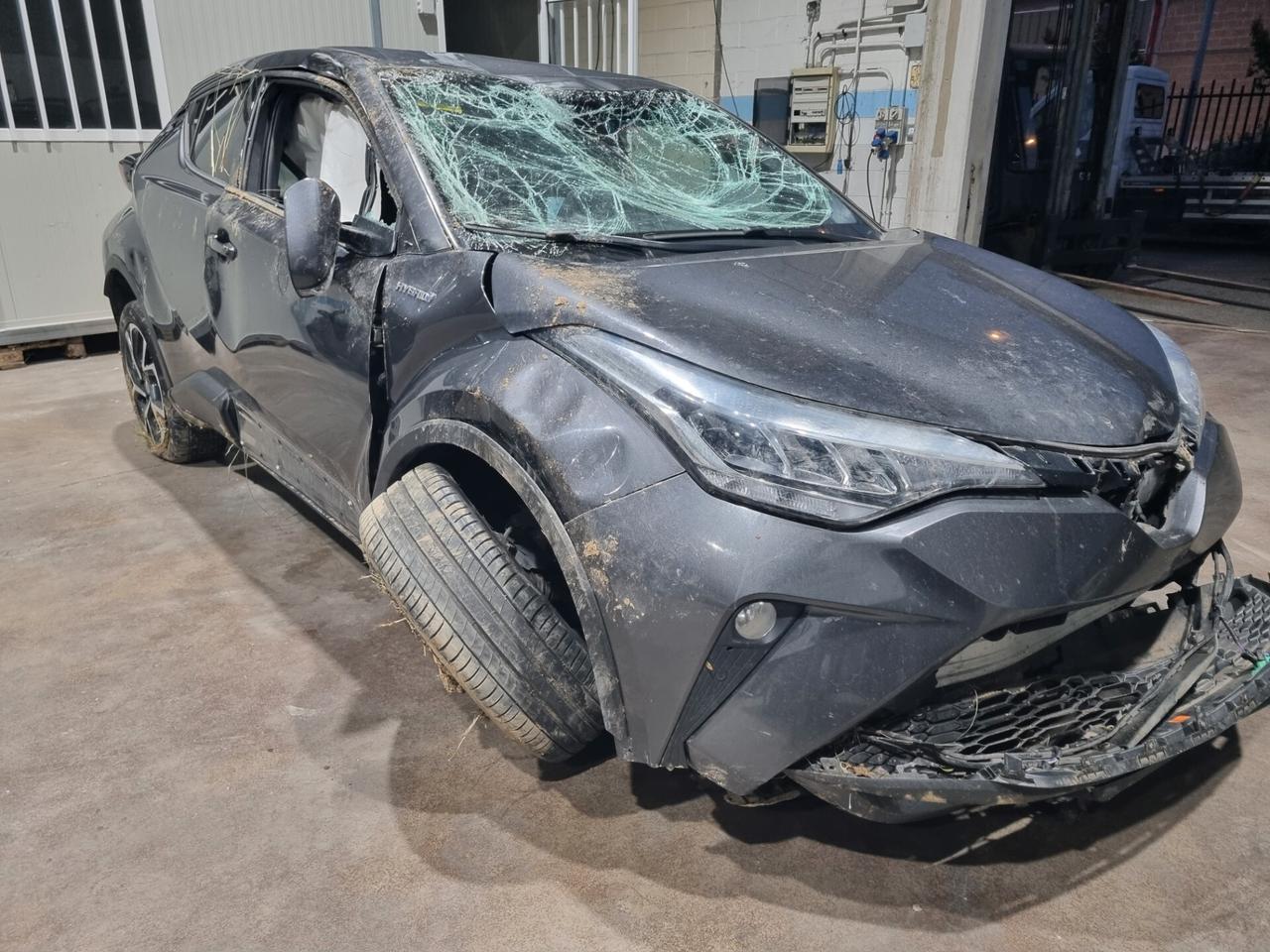 Toyota C-HR 1.8 Hybrid E-CVT Trend