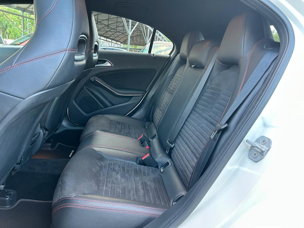 Mercedes-benz A 180 d Automatic Premium AMG LINE