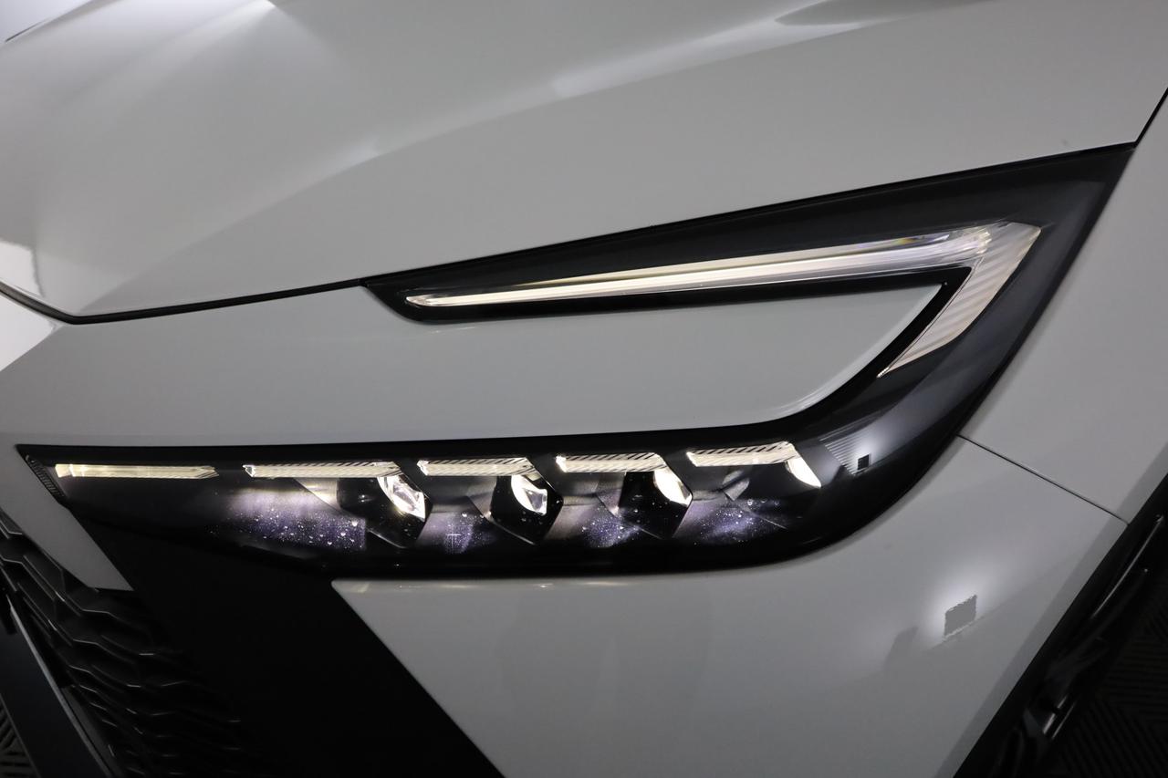 TOYOTA C-HR (2023-->) C-HR 1.8 HV Trend