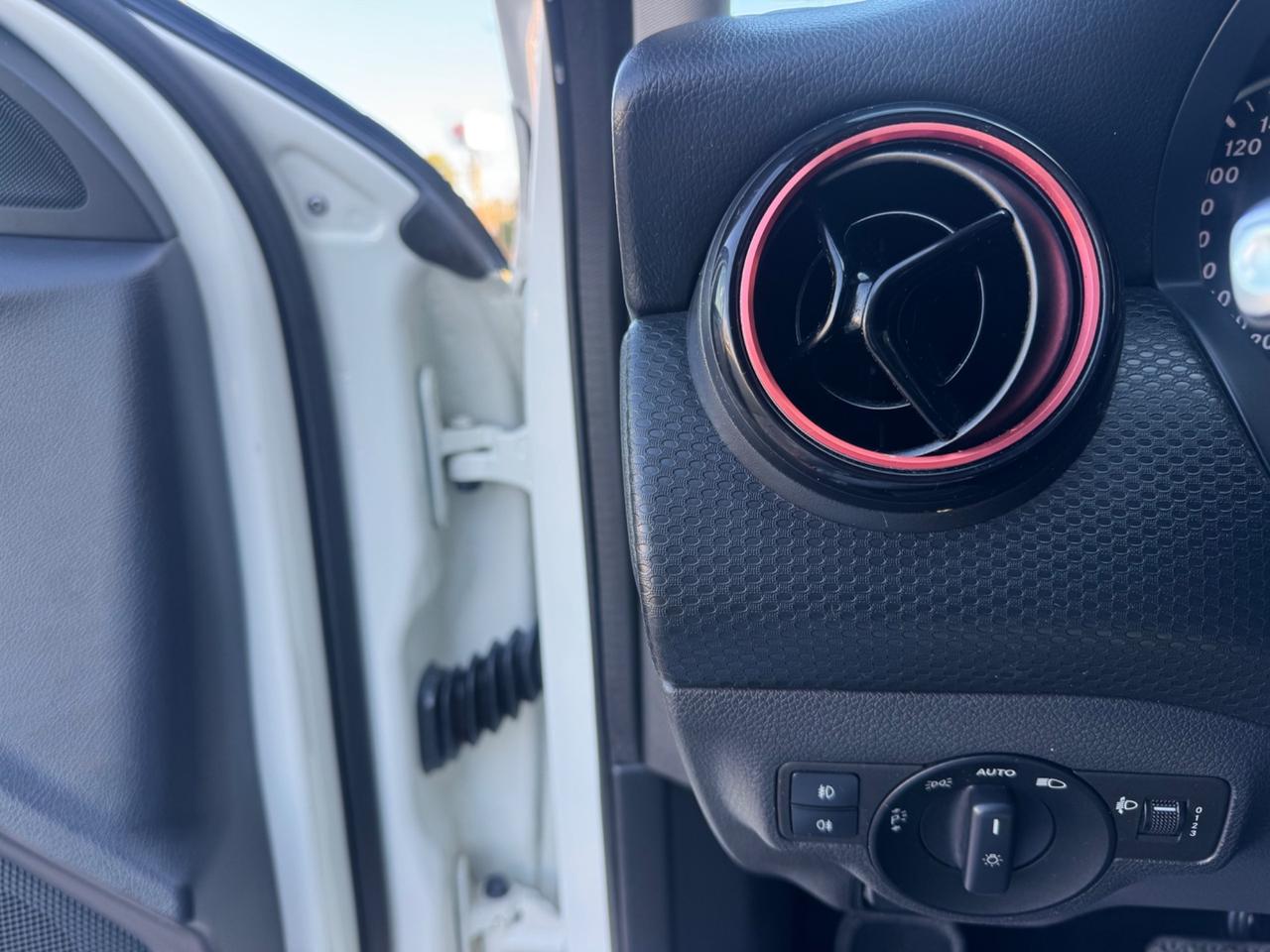 Mercedes-benz A 160 CDI Automatic Premium