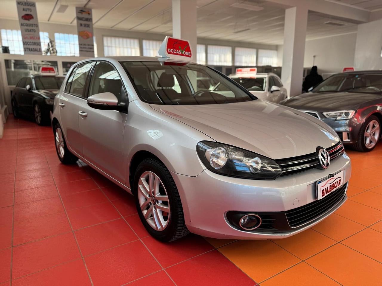 Volkswagen Golf 1.6 TDI DPF DSG 5p. Highline