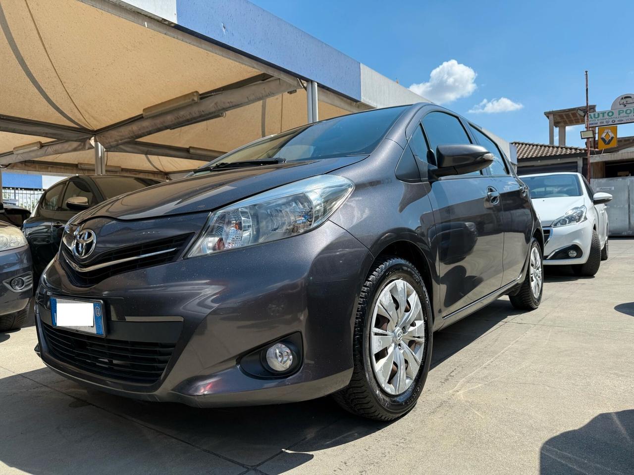 TOYOTA YARIS 1,0 BENZ.