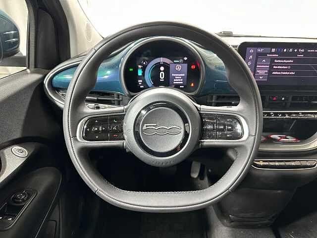 Fiat 500 500e Berlina