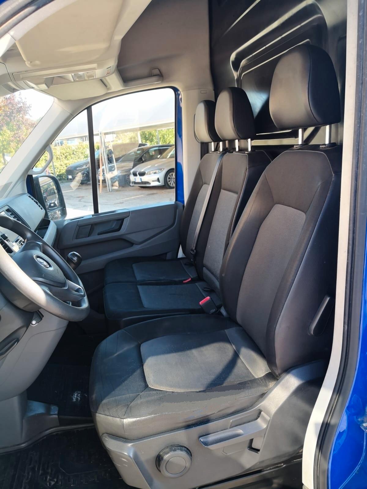 Volkswagen Crafter 30 2.0 TDI 140CV 3posti ***14.500 € + IVA***