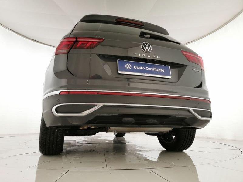 Volkswagen Tiguan 1.4 tsi eh Elegance dsg