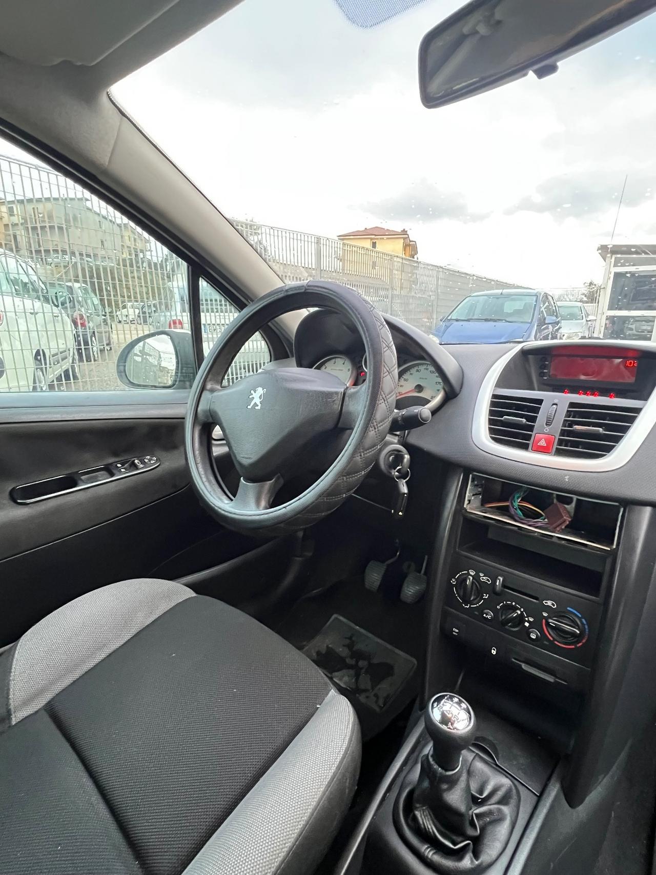 Peugeot 207 1.4 8V 75CV 3p. Energie Sport ECO GPL